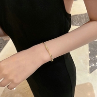 Classic Premium Retro Twisted Gold Color Metal Bracelet 4